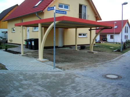 Metallcarports aus Stahl mit Rundbogen